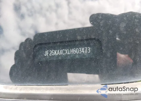 2020 Subaru Forester Touring z USA, uszkodzony, nr VIN JF2SKAXCXLH603473